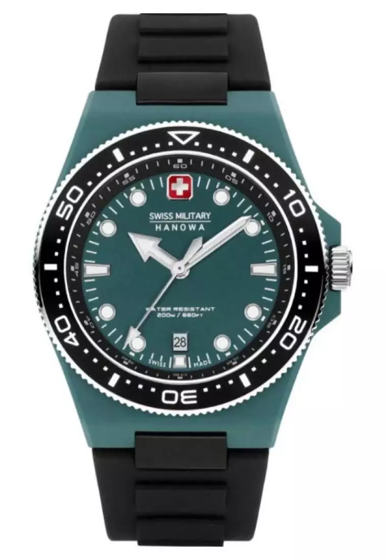 Swiss military hanowa divers watch top