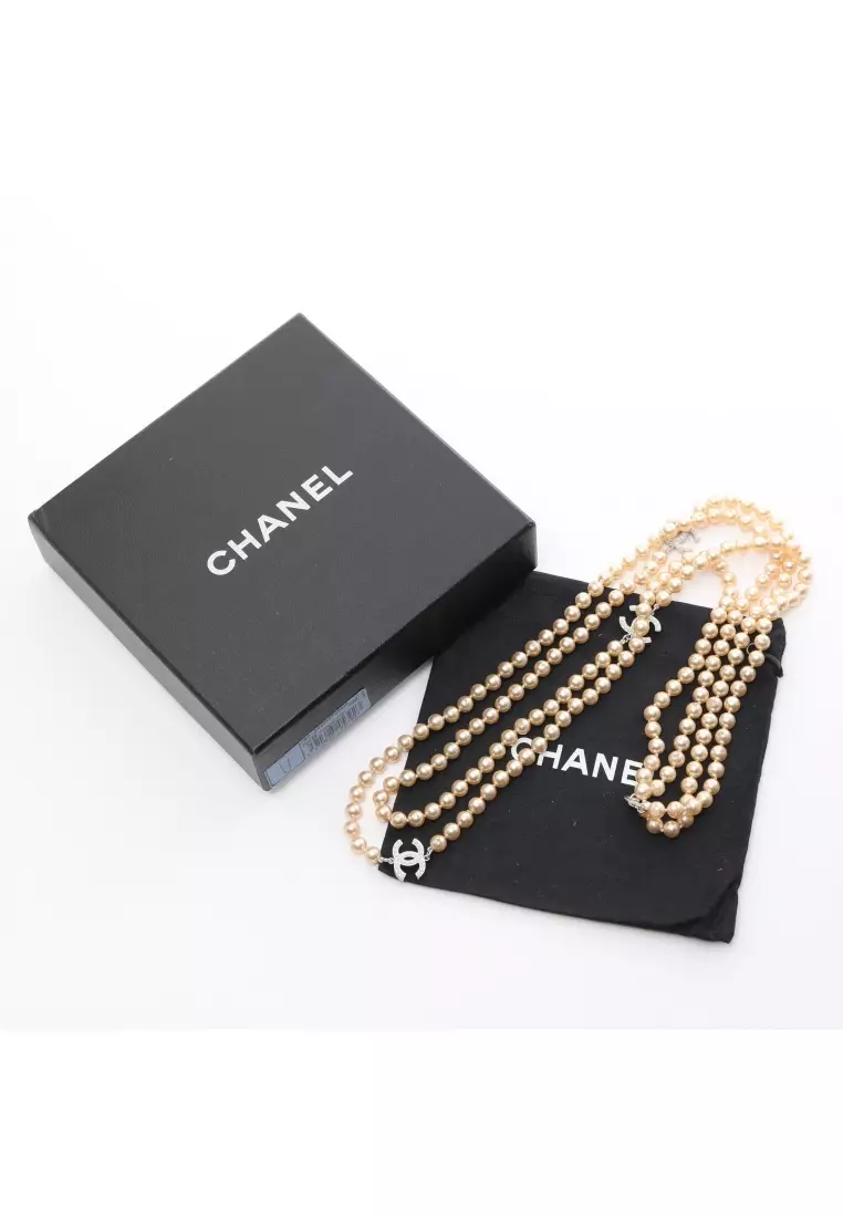 Buy Chanel Pre-loved CHANEL coco mark long necklace Fake pearl