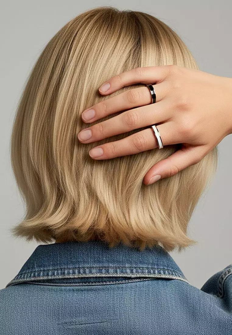 Ceres Timeless Ring White Enamel Ring in Silver