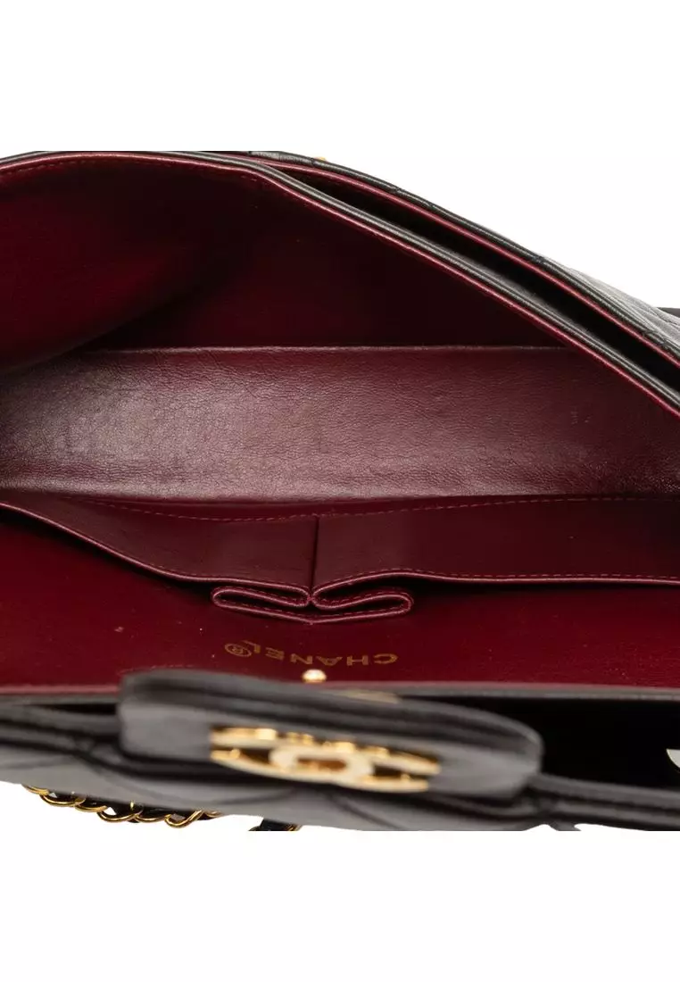 Pre-Loved Chanel Medium Classic Lambskin Double Flap