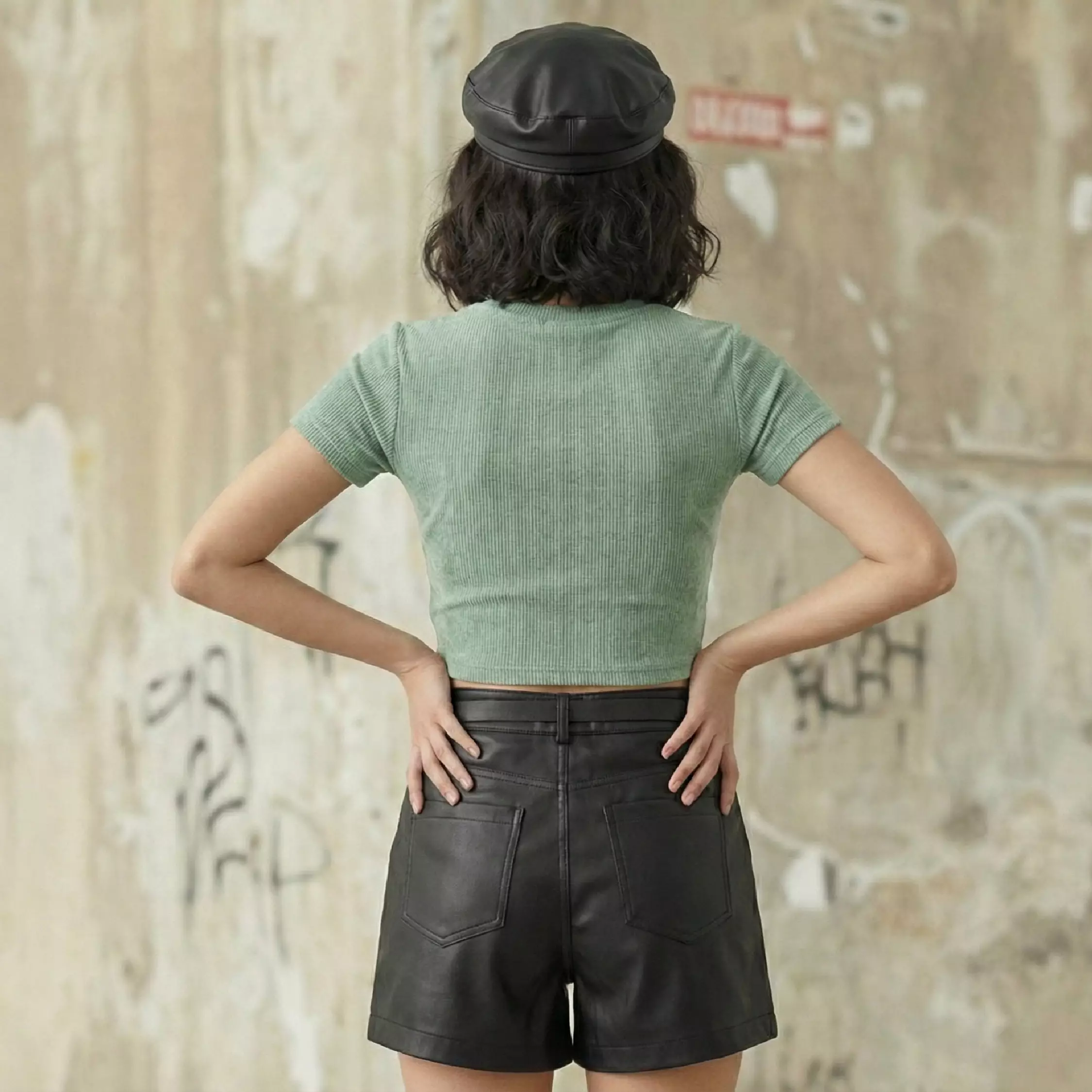 Kale LISA Green / Atasan Crop Wanita / Kaos Wanita / Baju Cewek