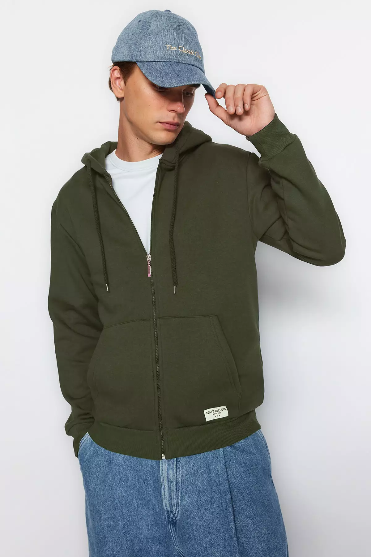 Basic Zipper Hoodie with Embroidered Label Patch