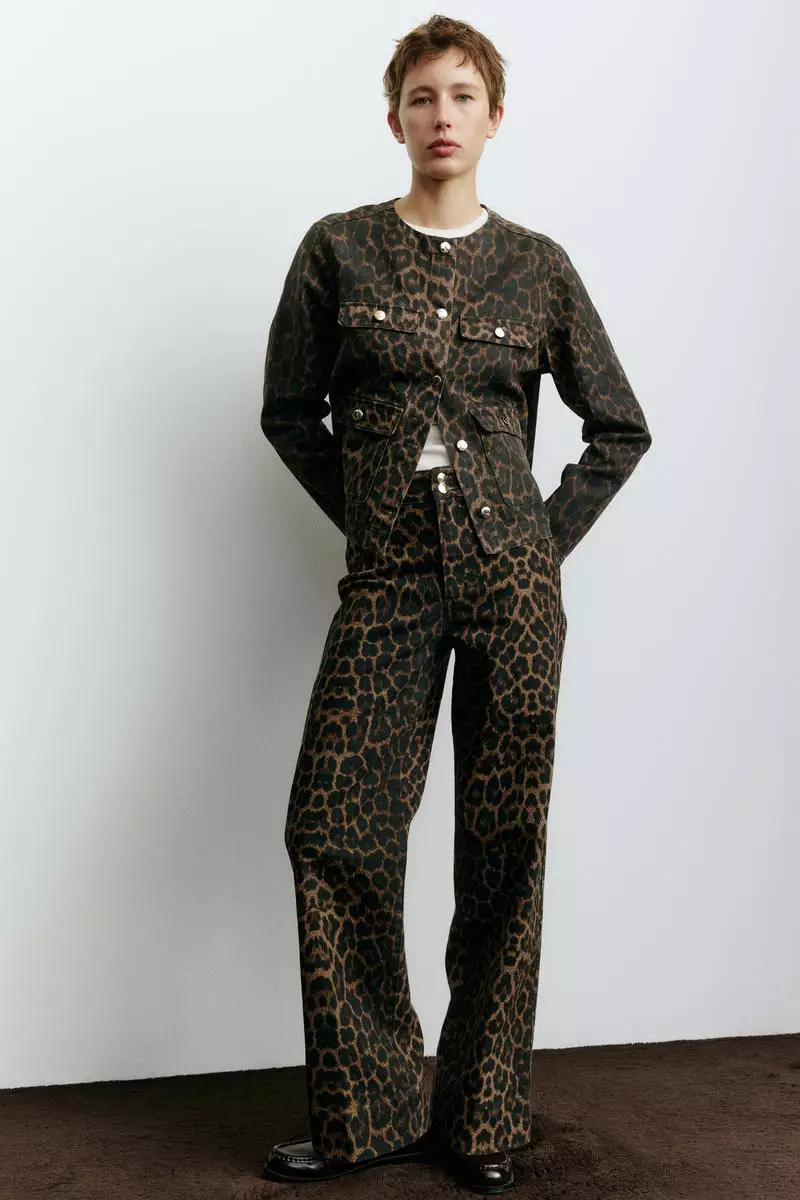 Collarless denim jacket