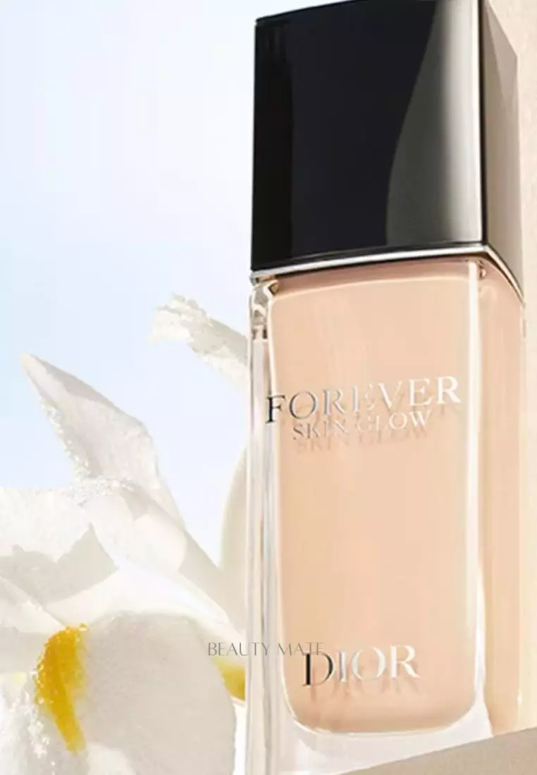 Forever Skin Glow Clean Radiant Foundation 24H Wear And Hydration 0.5N Neutral