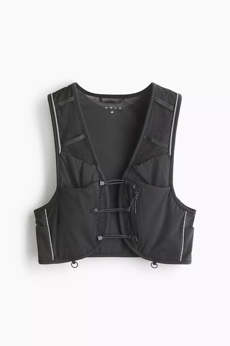Lightweight running vest
