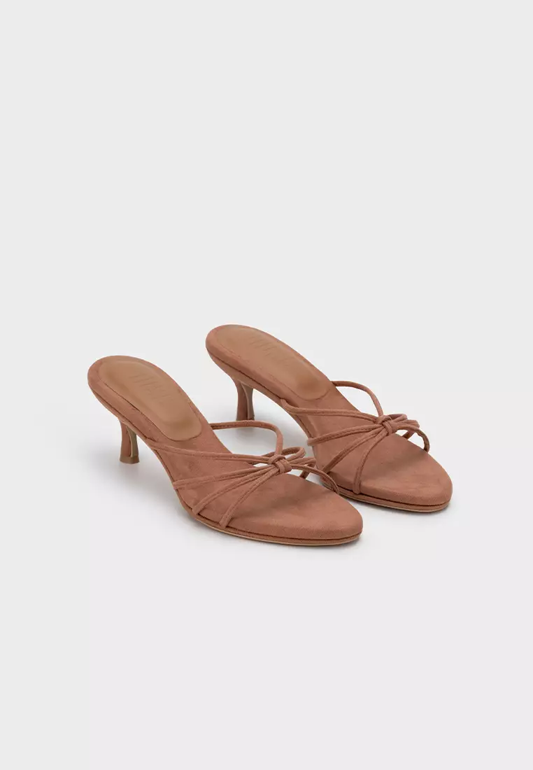 KNOTTED STRAP WITH CLOUDFOAM HEEL SLIDE