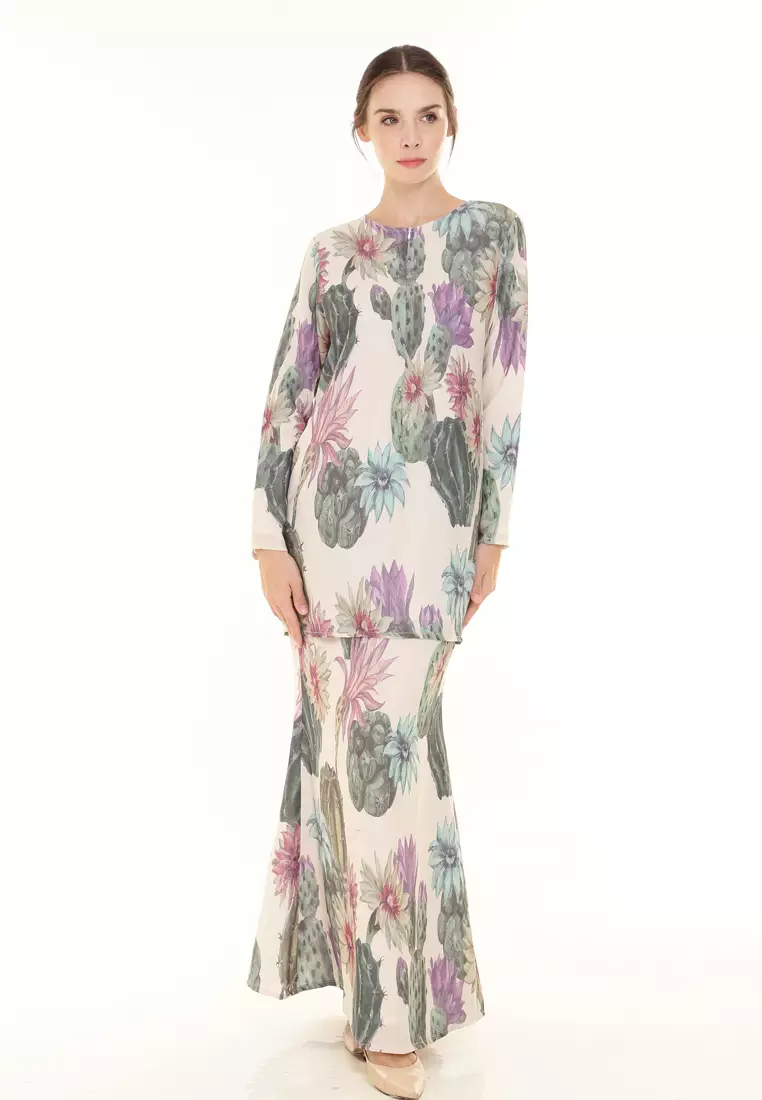 Rina Printed Kurung in Green Flower