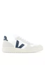 White/Nautico