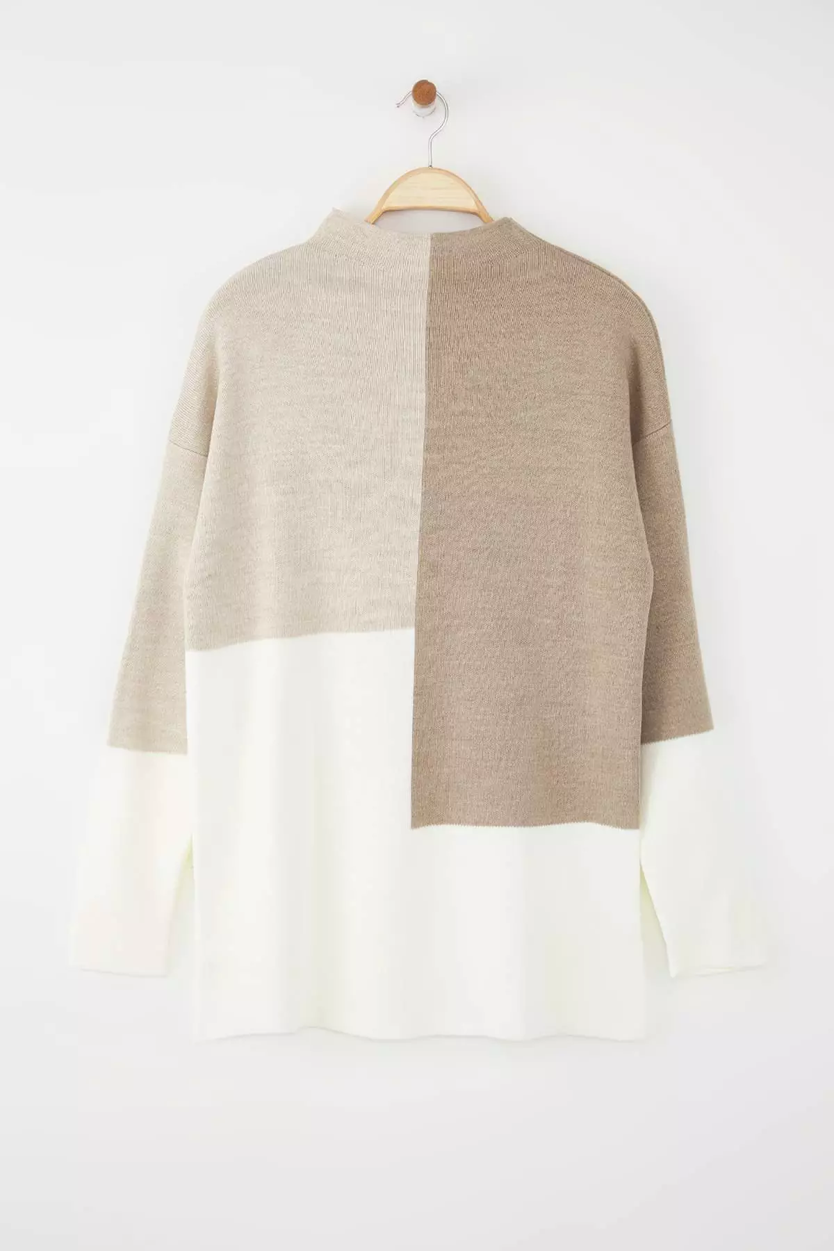 Mink Color Block Stand Collar Sweater Sweater Tctaw22Ak0054