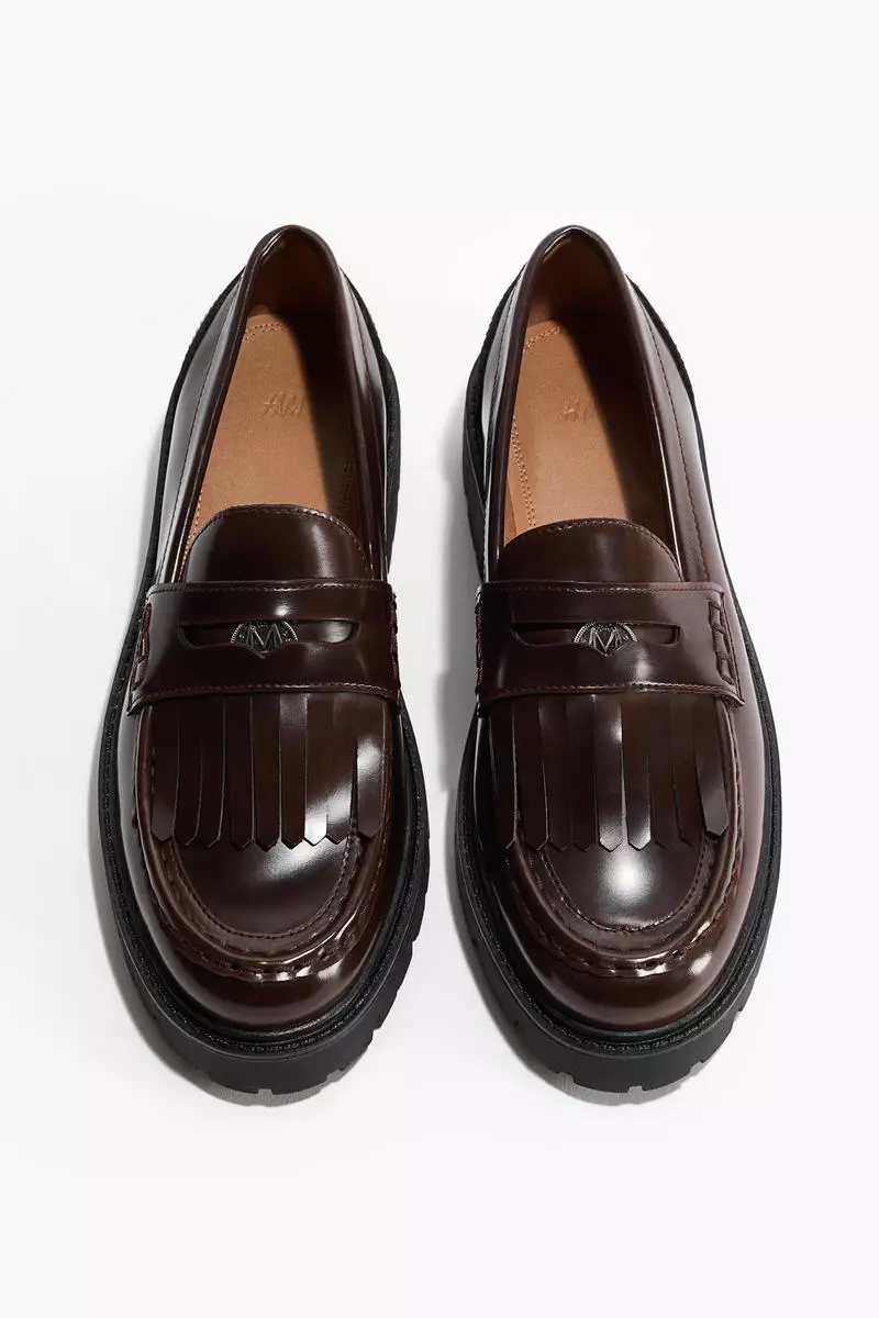 Fringe-trimmed loafers