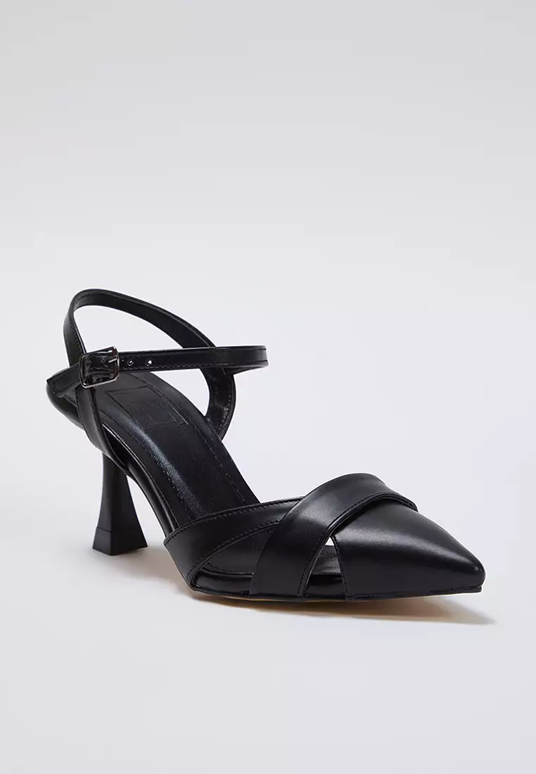 Black Cut Out Detailed Pointed Toe Women's Classic High-Heeled Shoes Takss25To00029
