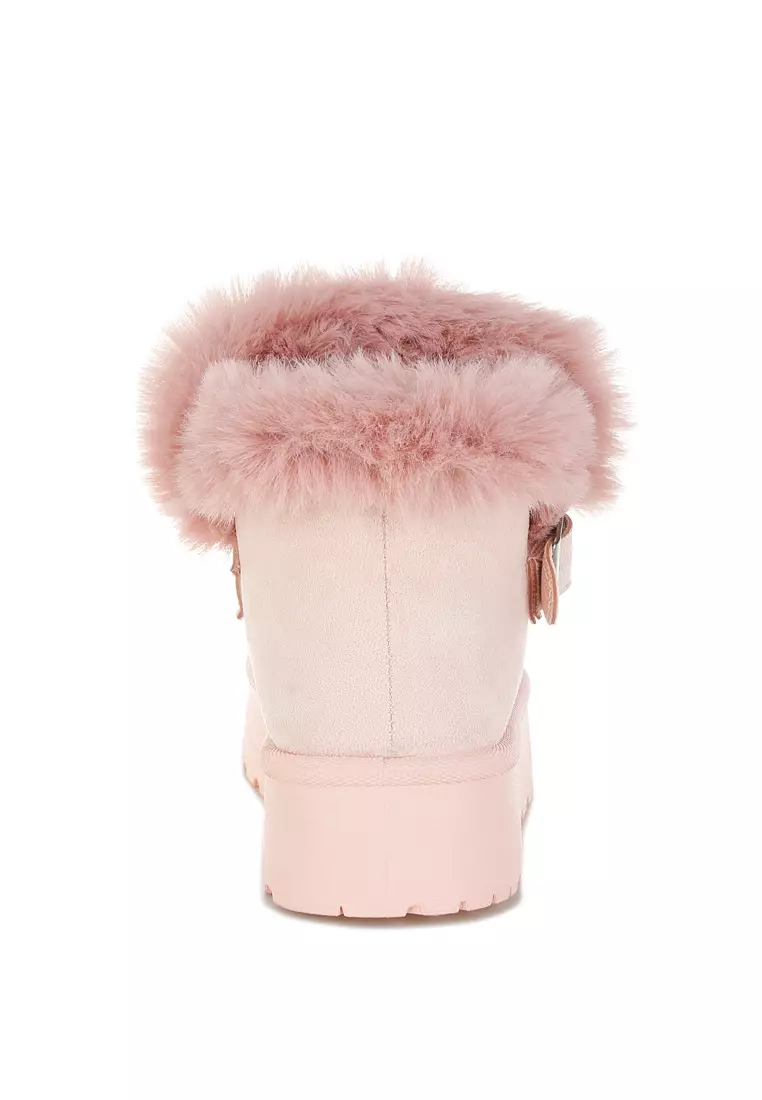 Pin Buckle Detail Snow Boots in Pink