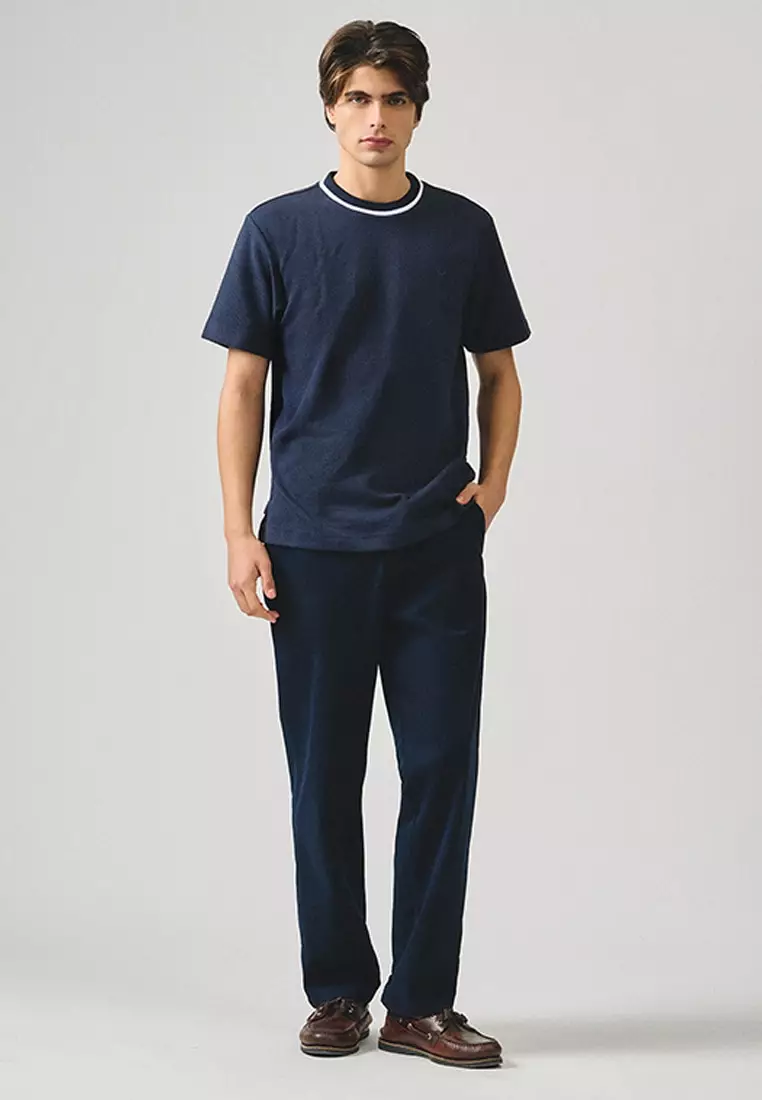 Regular Fit T-Shirt With Contrast Piping Detail In Textured Knit