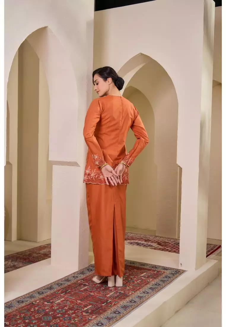 Mini Kurung Sulam Kareena