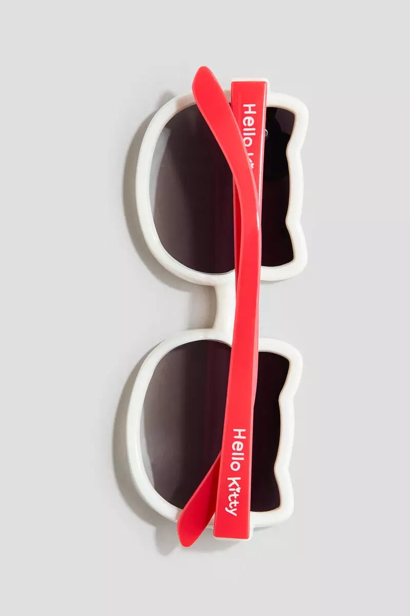 Appliquéd sunglasses