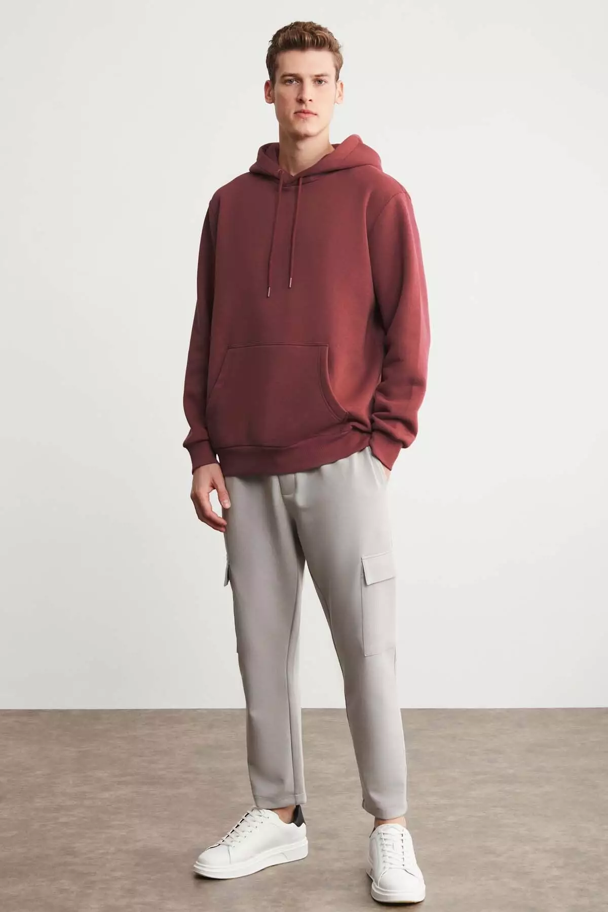Jorge Basic Hoodie