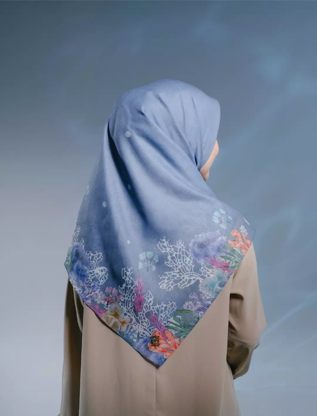 CASPIA Scarf Dark Grey - Kerudung Hijab Segiempat Motif With BOX - Bahan Nesla - Ukuran 115x115