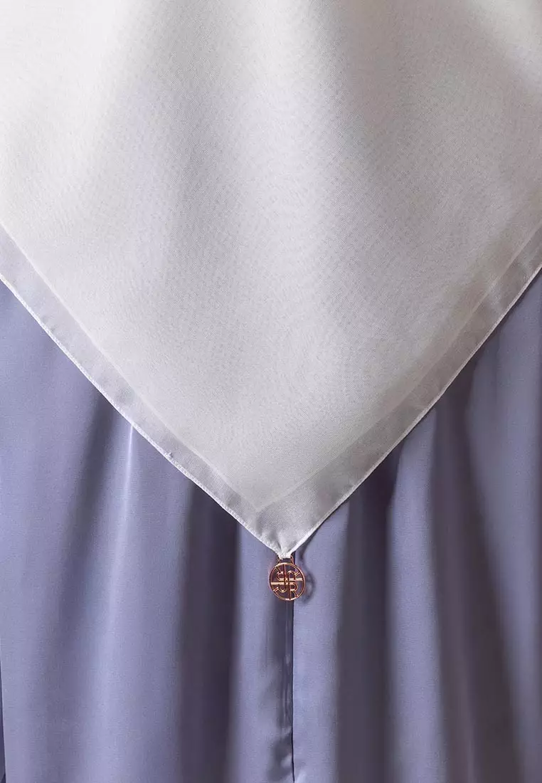 Ria Miranda Off White Rarina Scarf