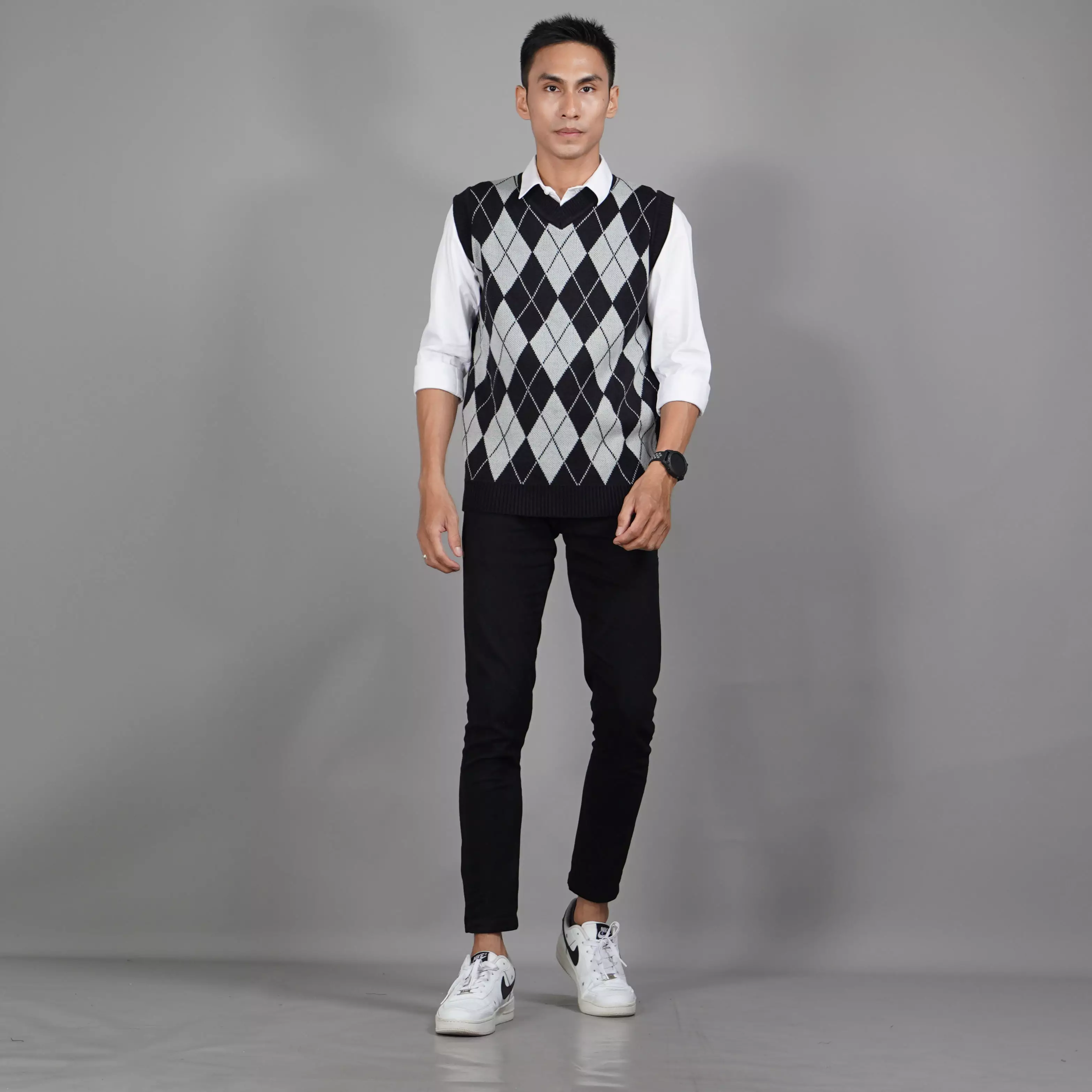  VEST MOTIF KOTAK Knit Vest Korean Style Knit Outerwear Pria - HITAM