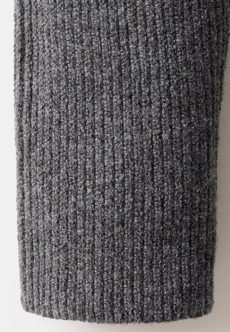 Ribbed Knit Cardigan