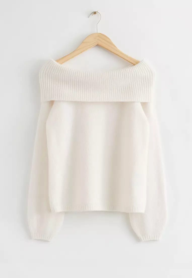 Off-Shoulder Chunky Wool Jumper