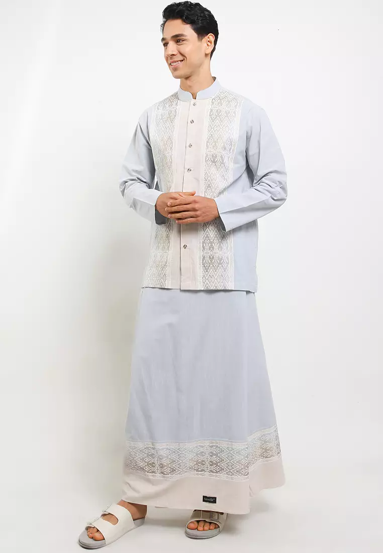 Pale Face Long Baju Koko