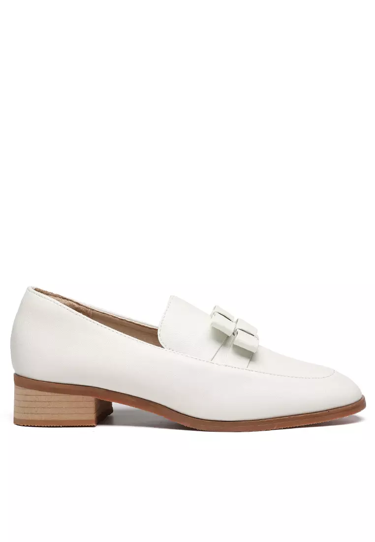 Discount on Twenty Eight Shoes  shoes - SKU: Double Bow Leather Loafers Th118-25
