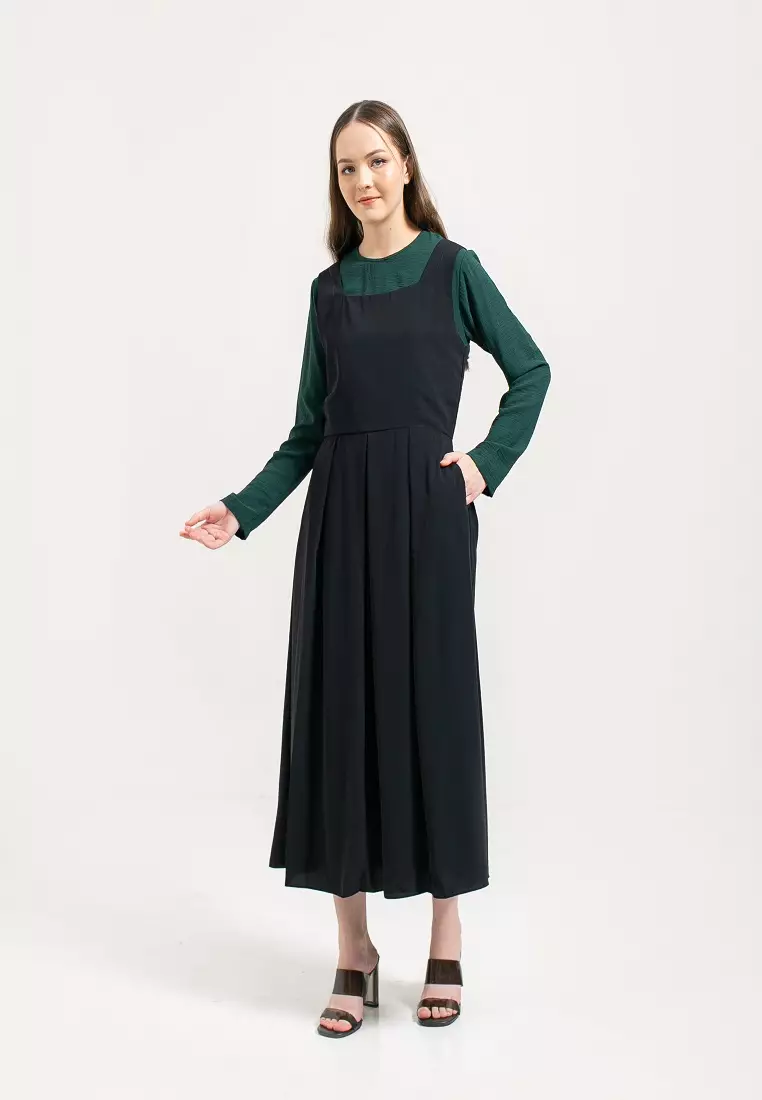 Alisha Overall Dress Black