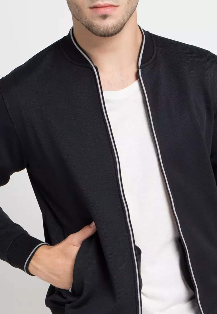 Jaket Bomber Pria - Black With Silver Stirp