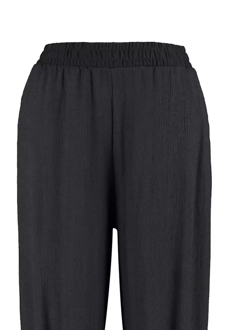 Plus Size Carrot Fit Trousers