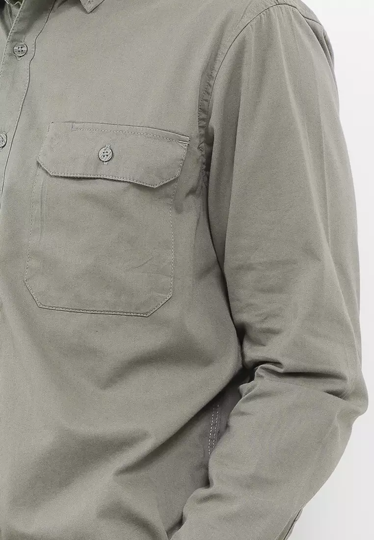 TRIPLE Kemeja Lengan Panjang Slim Fit (LS 535) Olive