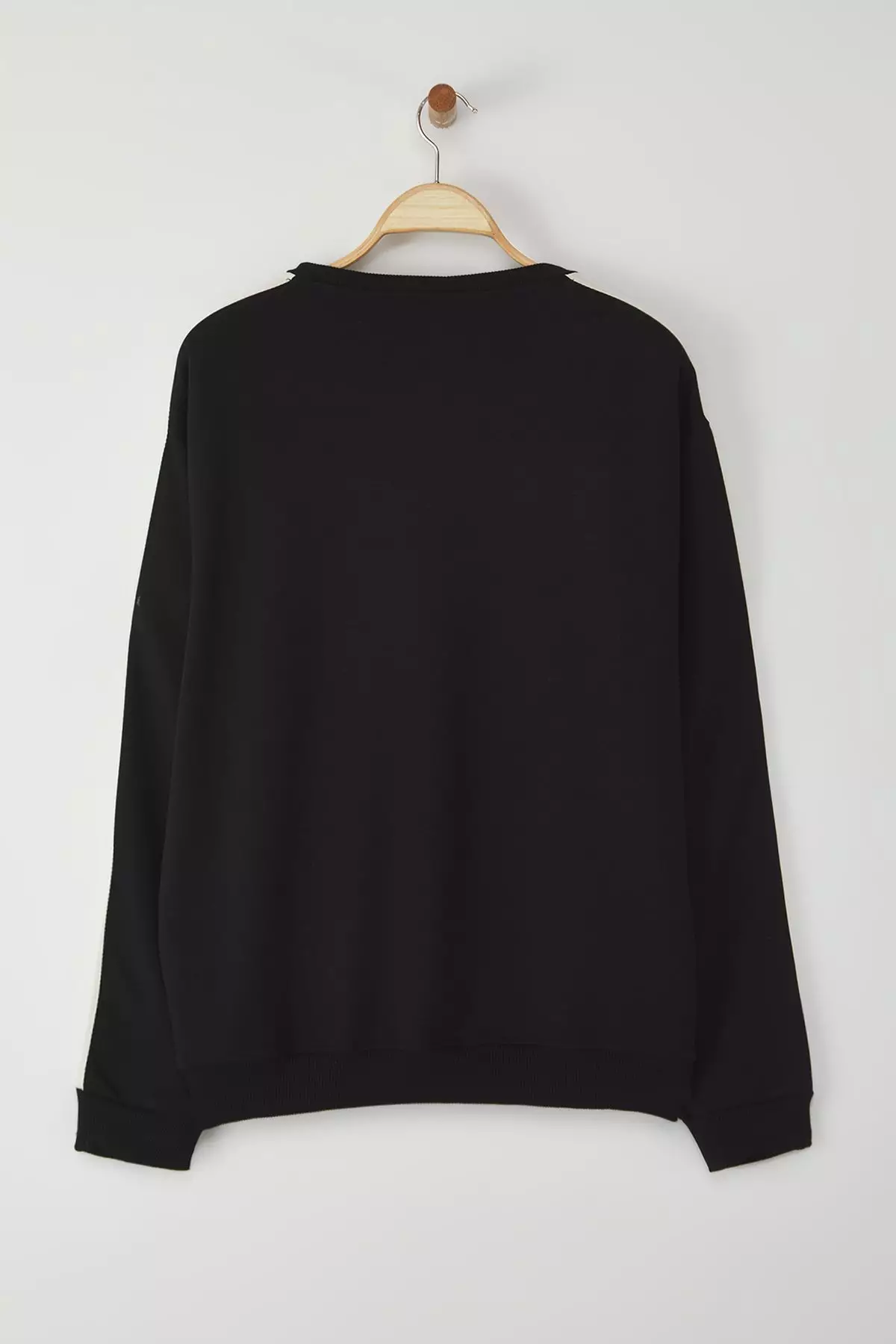 Black More Sustainable Oversize/Wide Cut V-Neck Text Printed Unshaded Sweatshirt Tmnaw25Sw00208