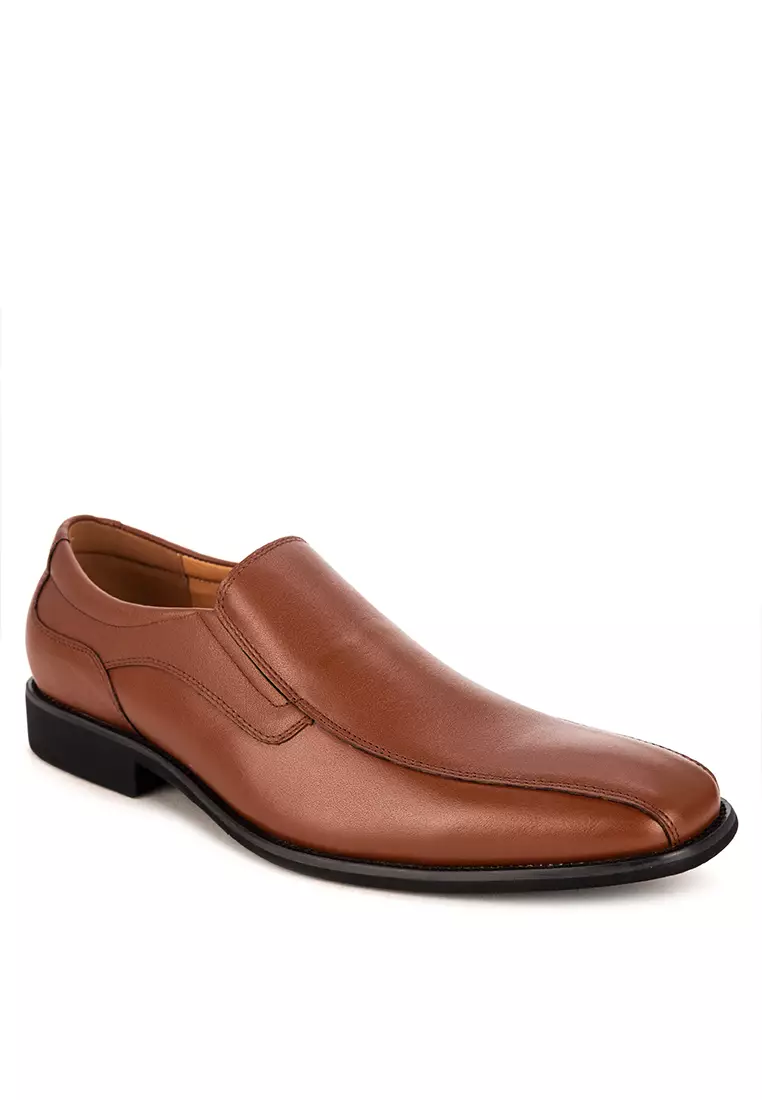 Discount on Bristol Shoes  shoes - SKU: Quintero Brown Loafers