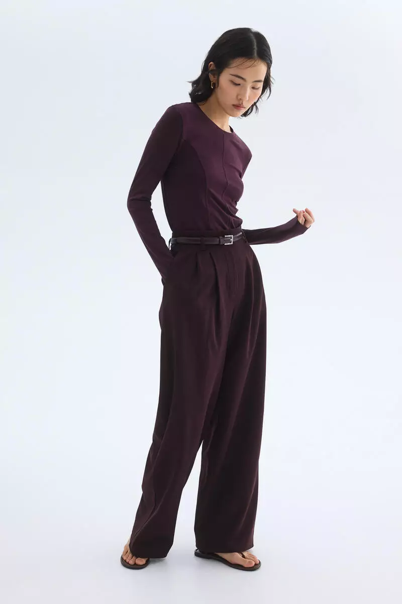 Long-sleeved jersey top