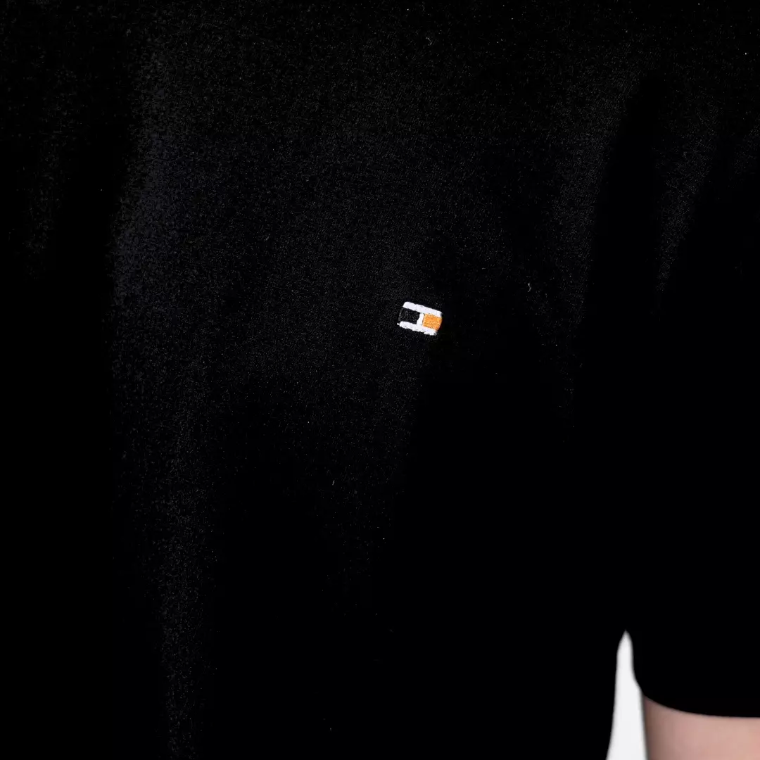 Ryusei Kaos Pria Haruma Basic Black