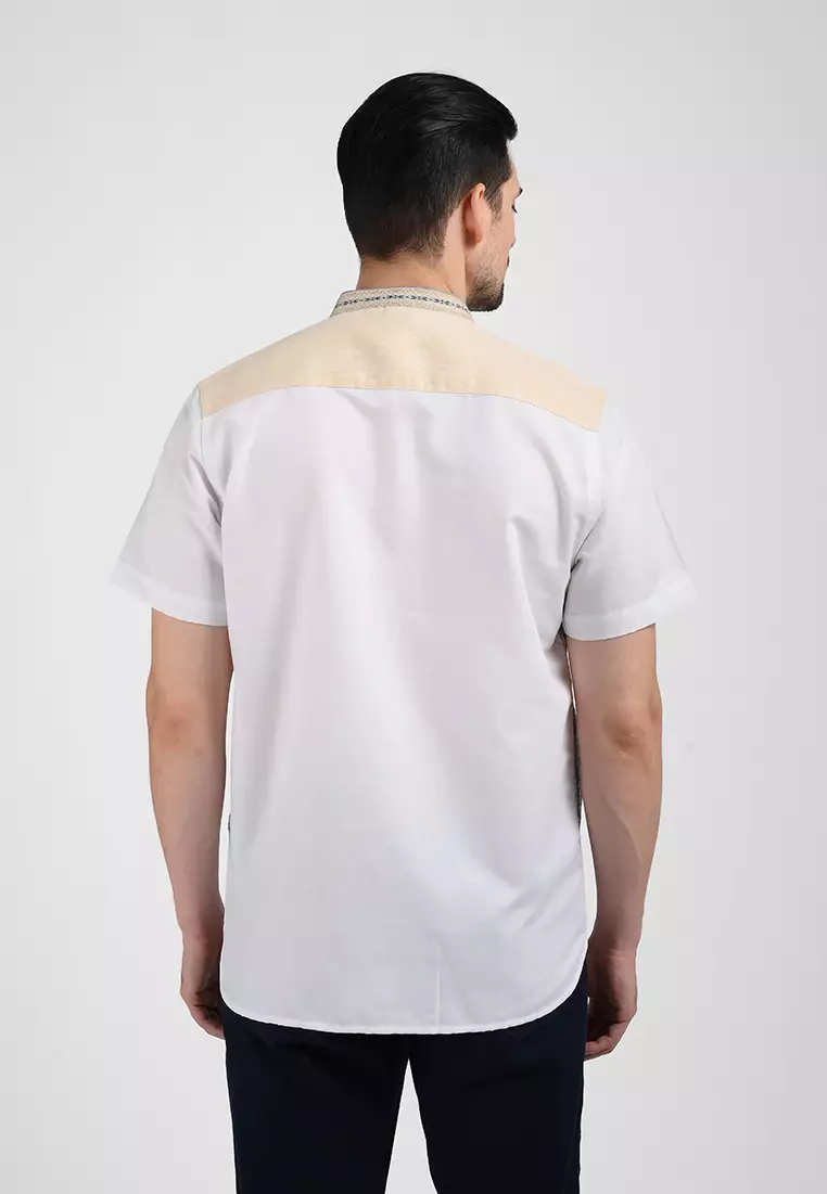 MOC Kemeja Koko Lengan Pendek Pria RAKHARO-WHITE