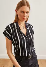 Black with Thick Stripes