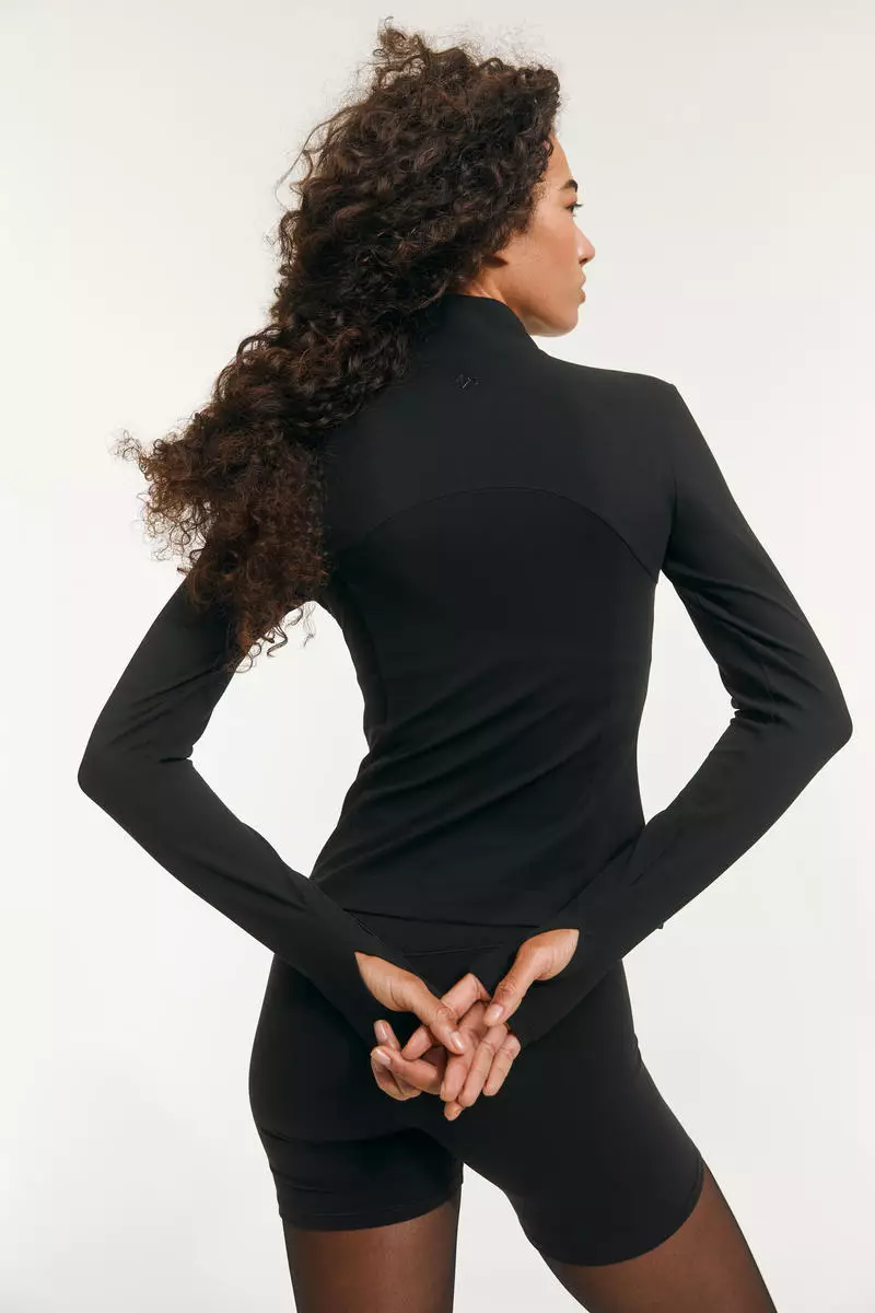 Zip-through sports jacket with SoftMove™