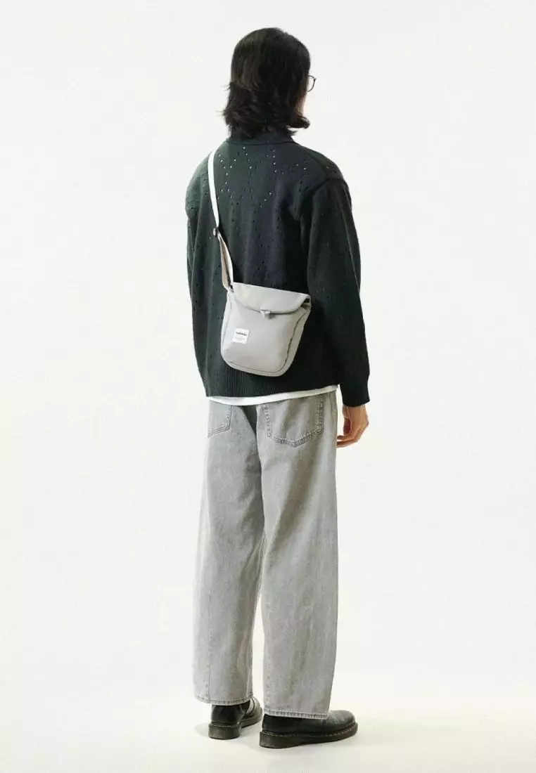 Hellolulu Desi Sling Bag Recycled (Gentle Gray)