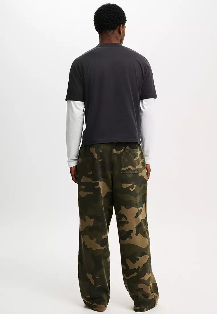 Super Baggy Track Pants