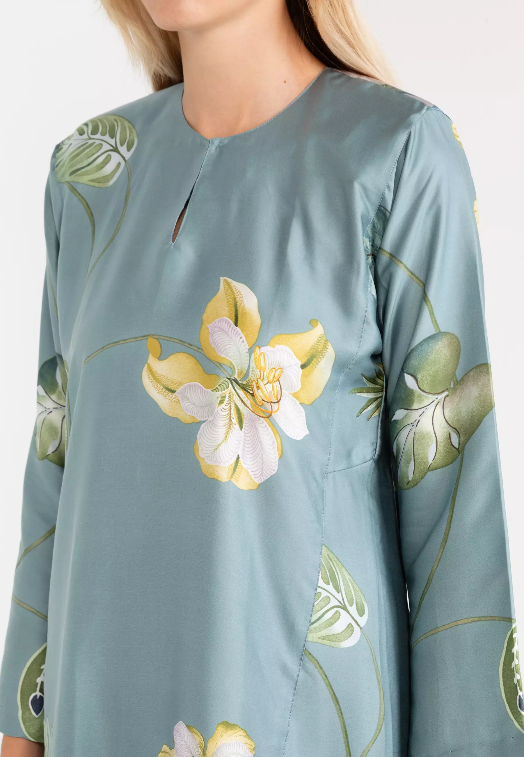 Baju Kurung Pahang Naura