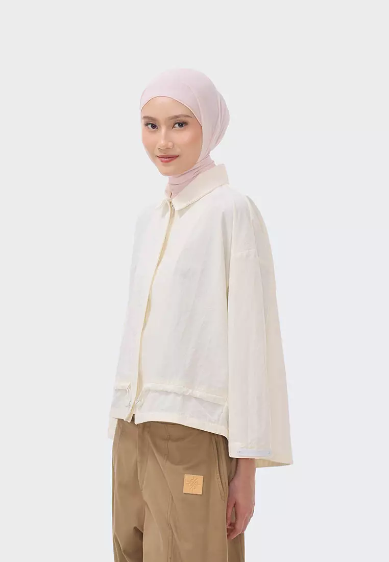 Ria Miranda Broken White Juhua Jacket