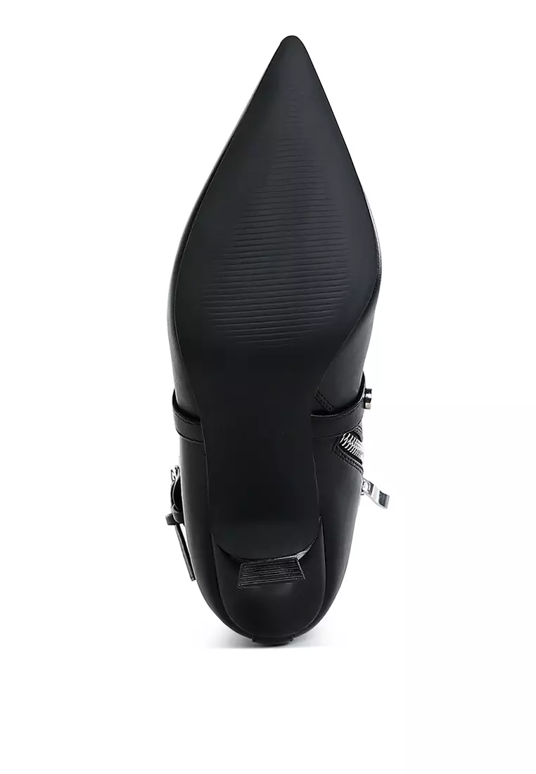 Sepatu bot bertali dan bertali warna hitam