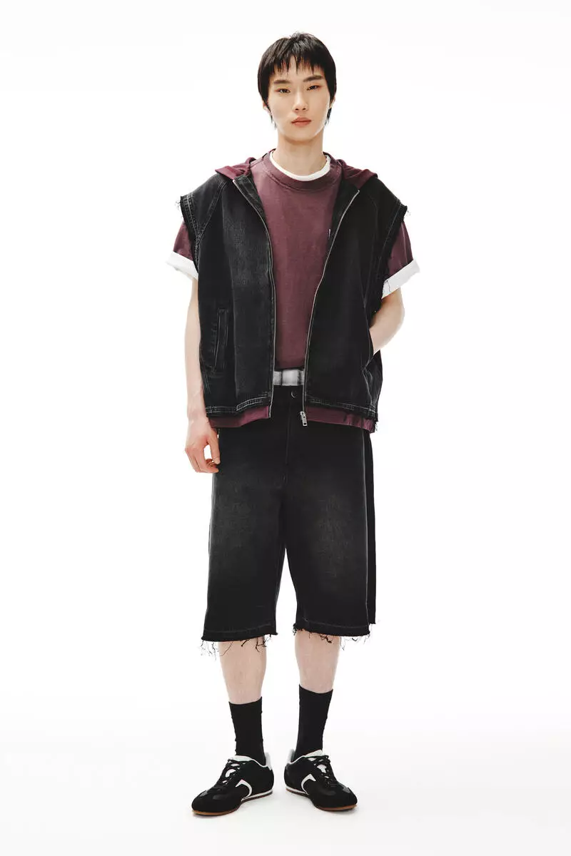 Loose Fit Sleeveless hoodie