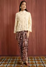 CREAM/DARK BROWN
