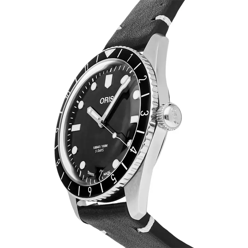 Jam Tangan Pria Oris Divers Sixty-Five 01-400-7772-4054-07-5-20-82 Men Black Dial Black Leather Strap