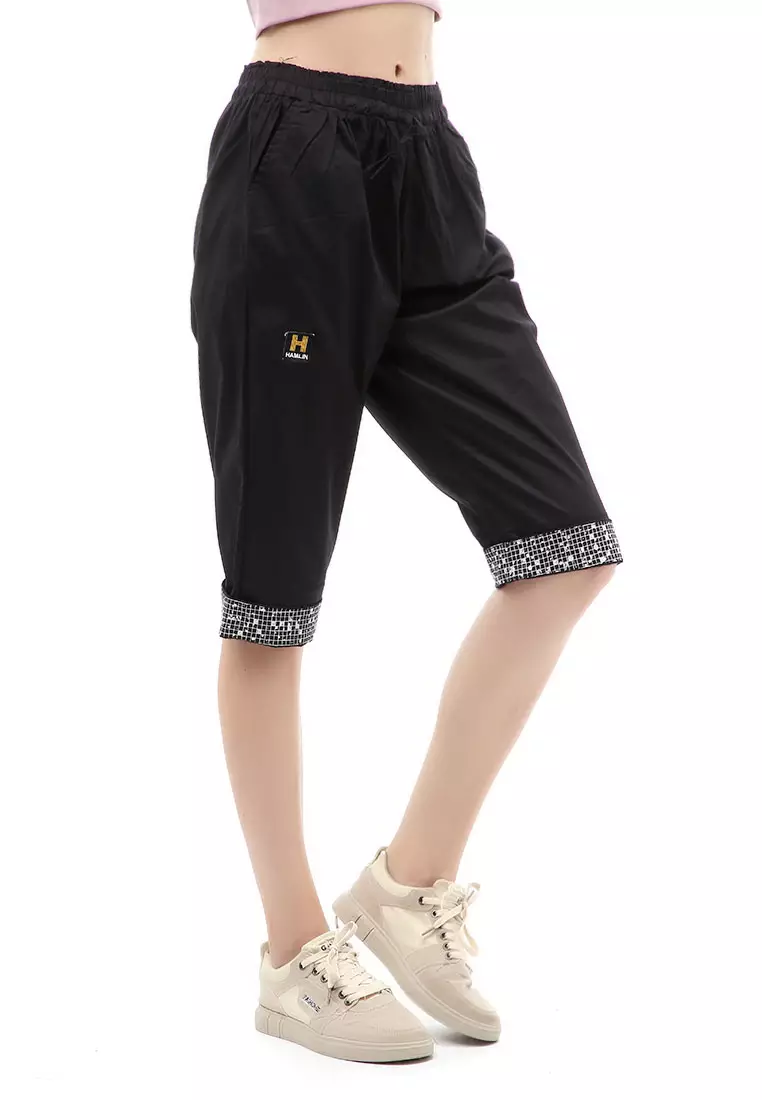 Madoc Short Pants Celana Pendek Kasual Wanita Model Stik Balik Comportable Material Cotton ORIGINAL - Black