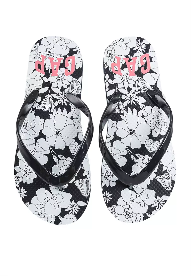 Gap flip flop sale new arrivals