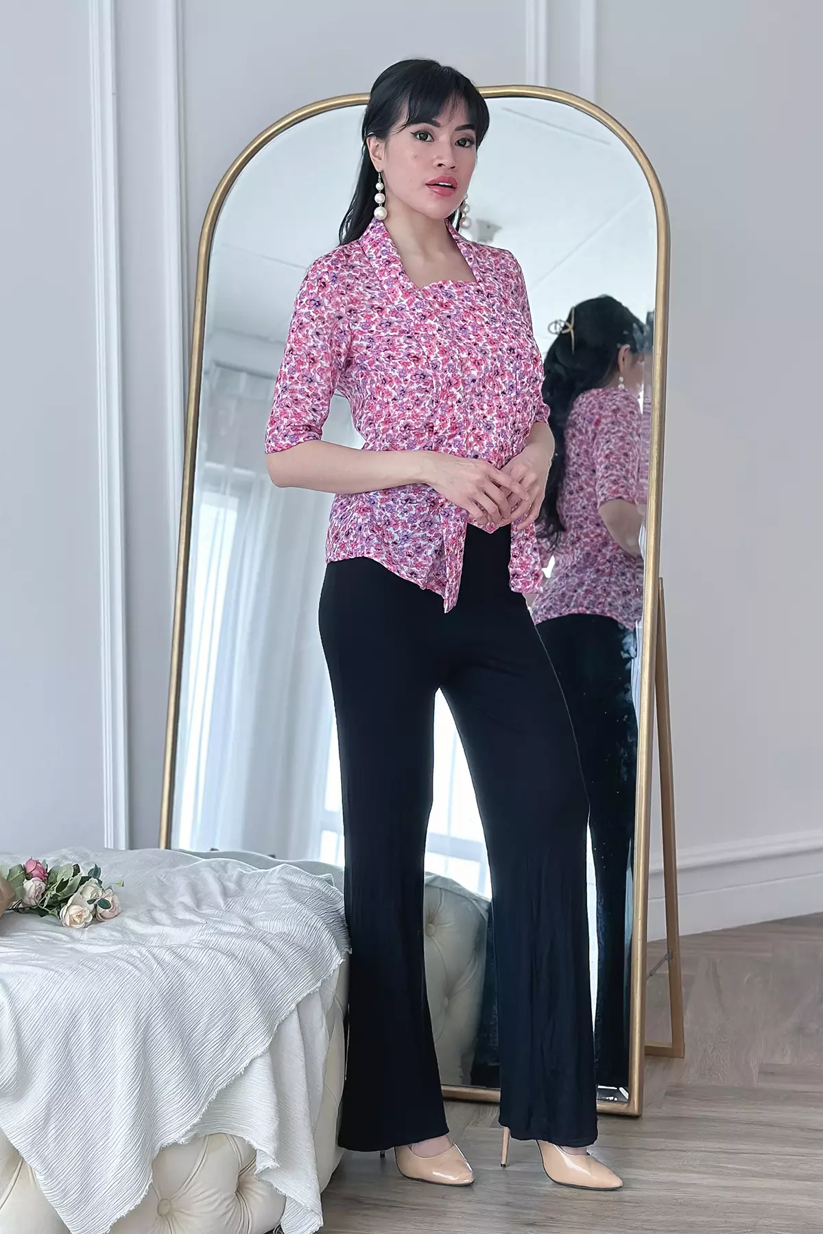 Karisma Kembangan Pink Kebaya