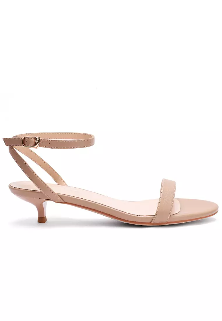 Discount on Halo  shoes - SKU: Low Heel Sandals